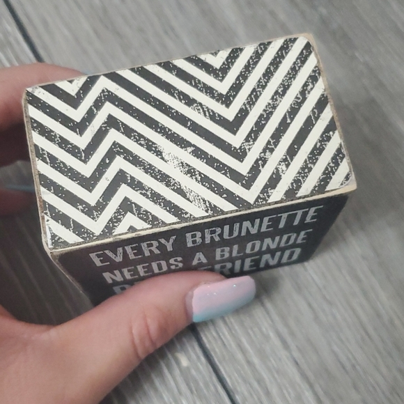 Cute decor block 🤍 - Picture 3 of 6